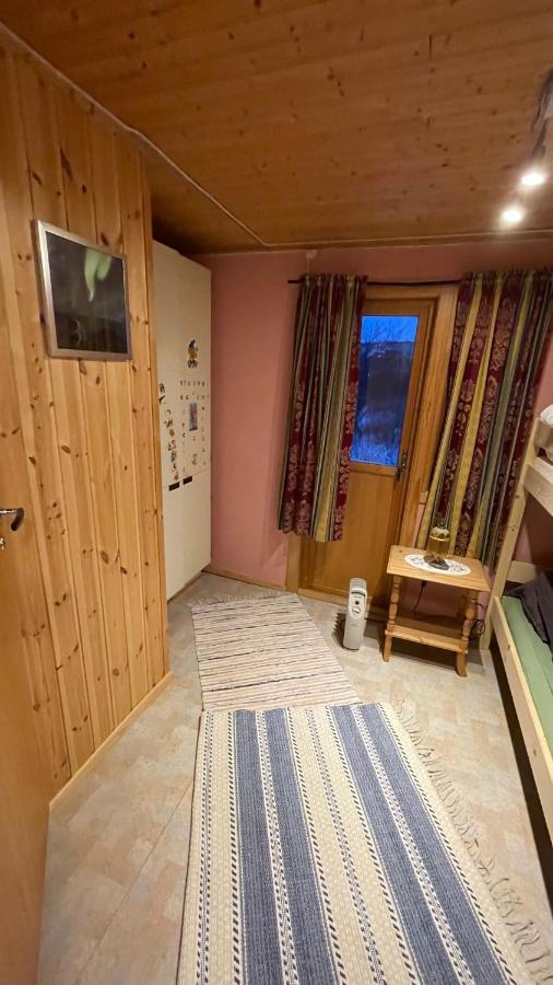 Koselig hus i sentrum av Olderfjord Russenes Eksteriør bilde